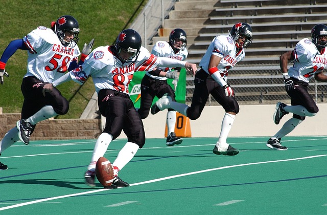 李闫包揽三 李闫包揽三